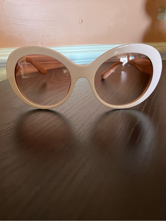 Pink Dolce e Gabbana Cat Eye Sunglasses main image 8
